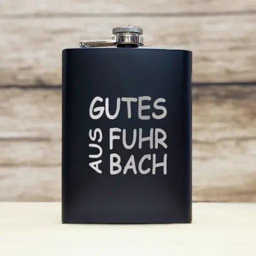 [B07PGLWQFG-FU01] Flachmann mit Trichter "Gutes aus Fuhrbach" - 240 ml, Schwarz